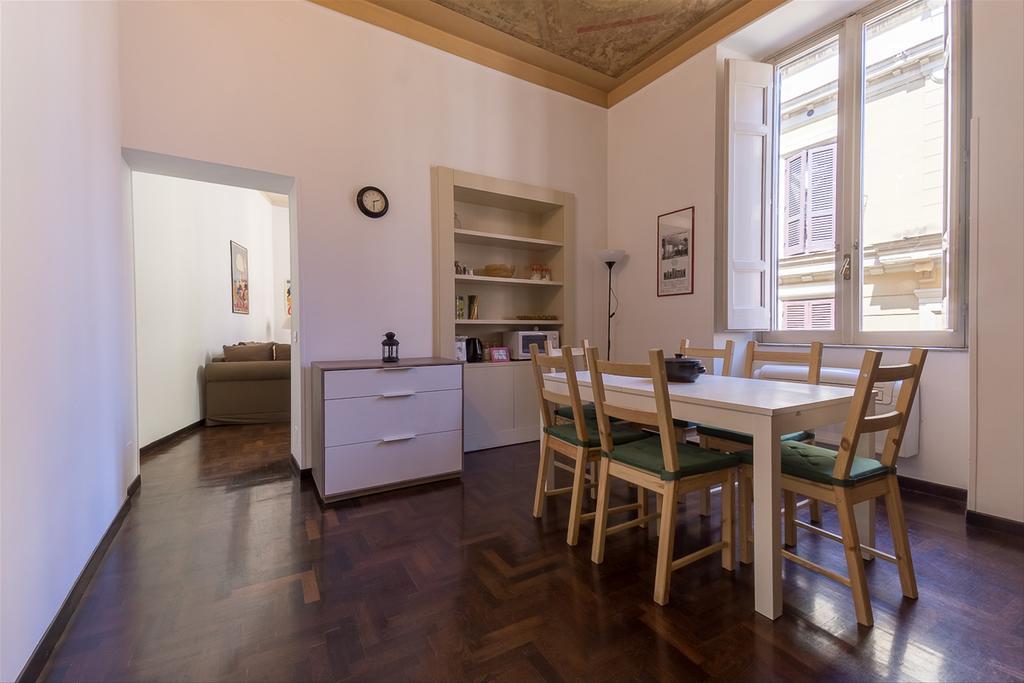 Palazzo Borghese Lovely Flat Rome Extérieur photo
